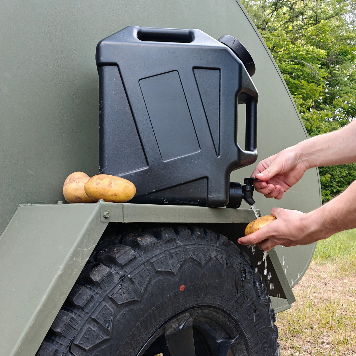 12 liters camping vanddunk
