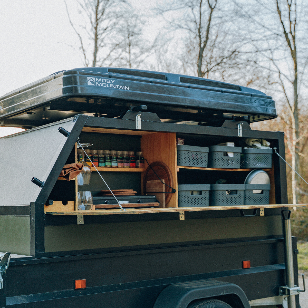 Trailer med Moby Mountain Peak XL Tagtelt